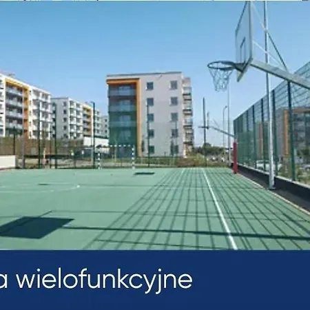 Mieszkanie 2 Pokojowe Z Ogrodkiem Miejsce Postojowe Na Zewnatrz Nr 126 Apartment